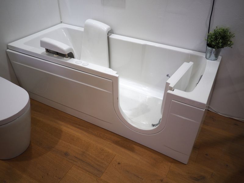 Spa-Style Walk-In Tub